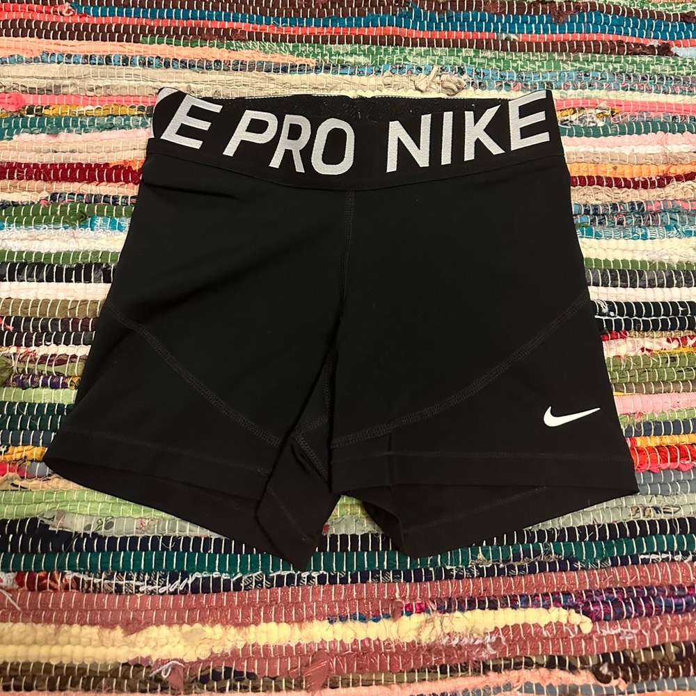 Black Nike pros size small